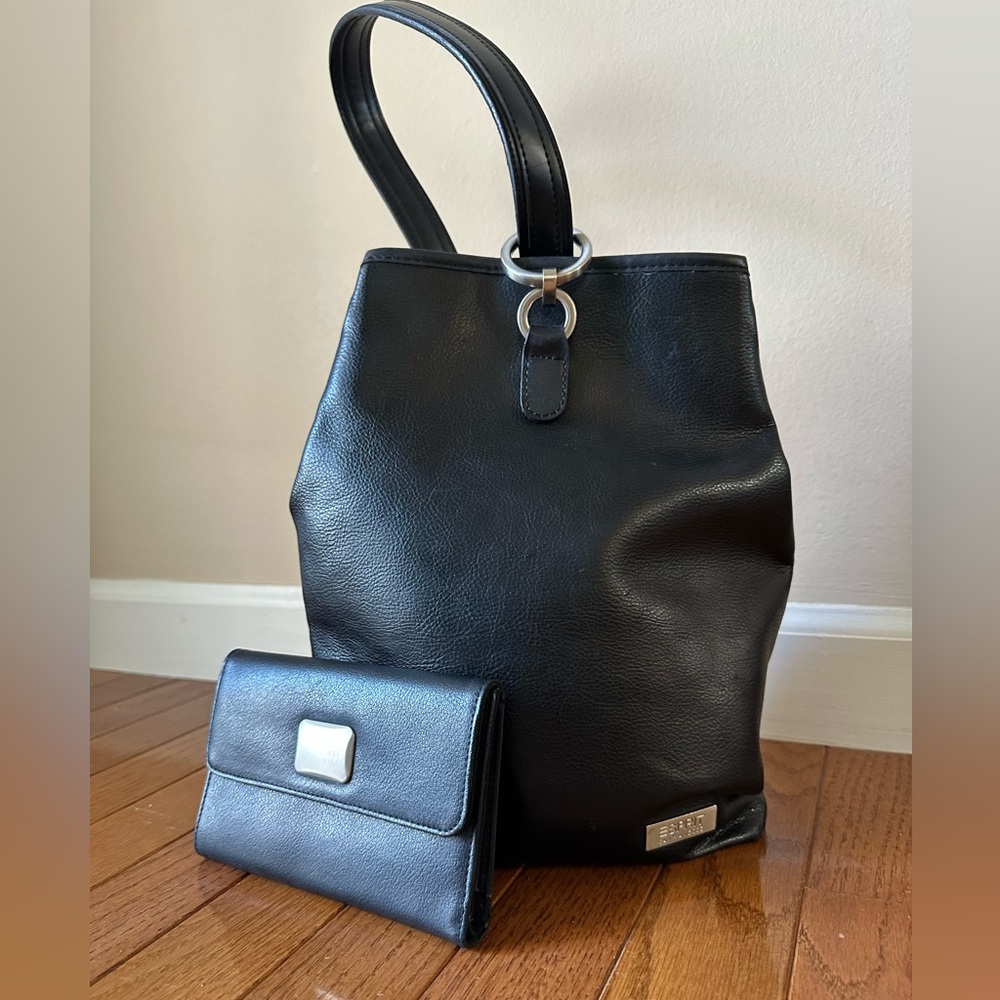 Vintage 90’s/Y2K Esprit Black Faux Leather Sling Purse + Wallet